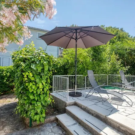 House With A Parking Space Jadrija, - 20641 펜션 시베니크