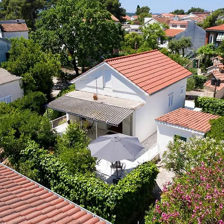 펜션 House With A Parking Space Jadrija, - 20641 시베니크