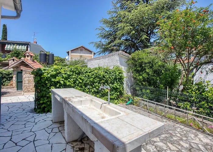 House With A Parking Space Jadrija, - 20641 Vakantiehuis *